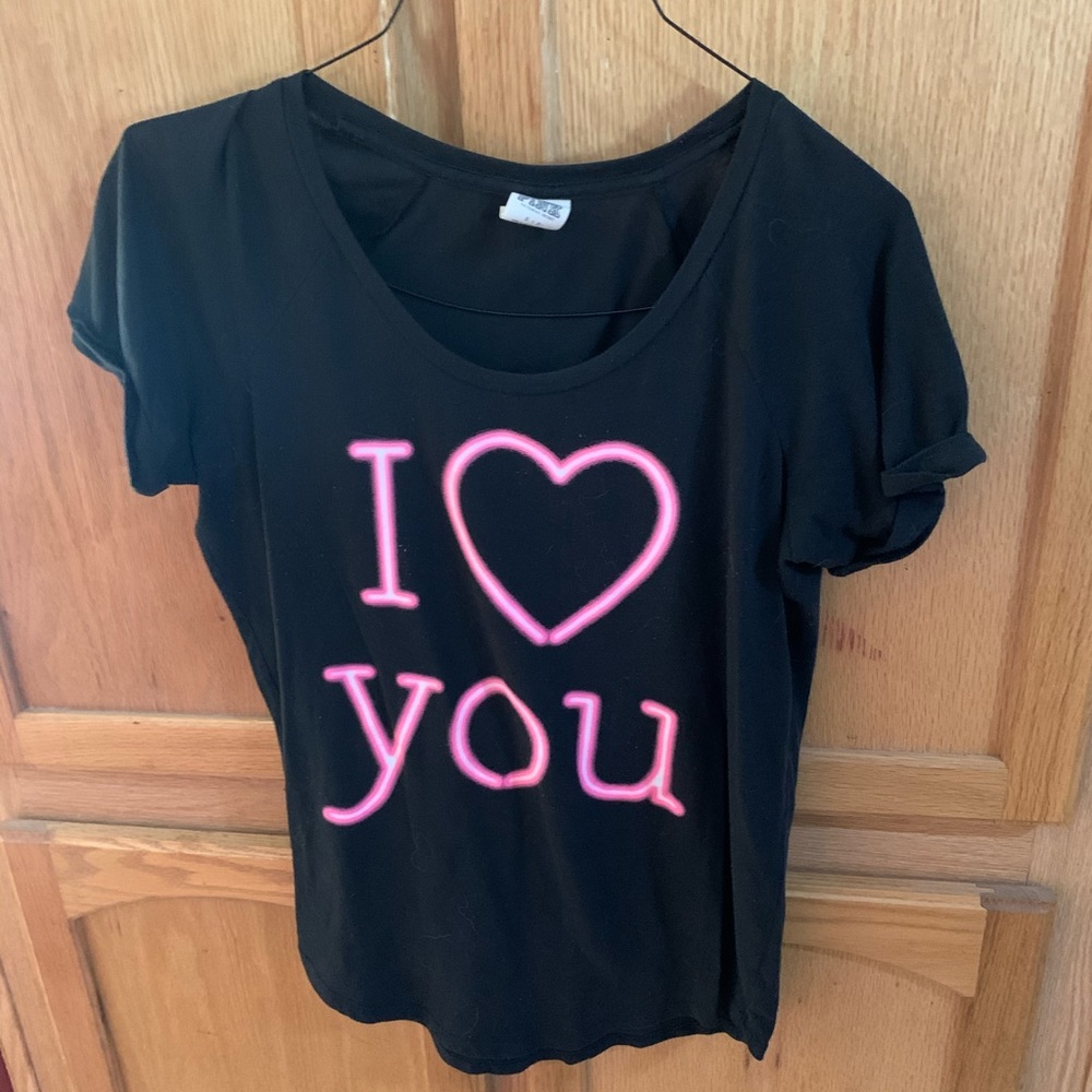Pink t shirt